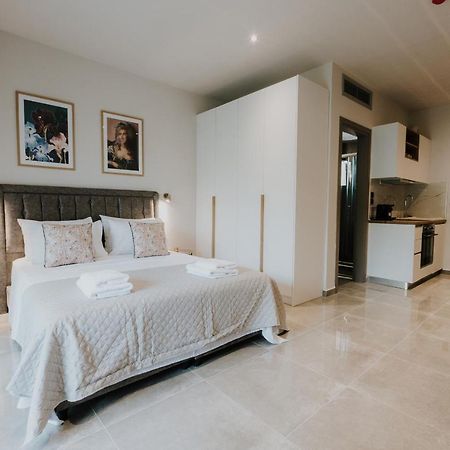 Pearl Apartel A1 Apartment Волос Екстериор снимка