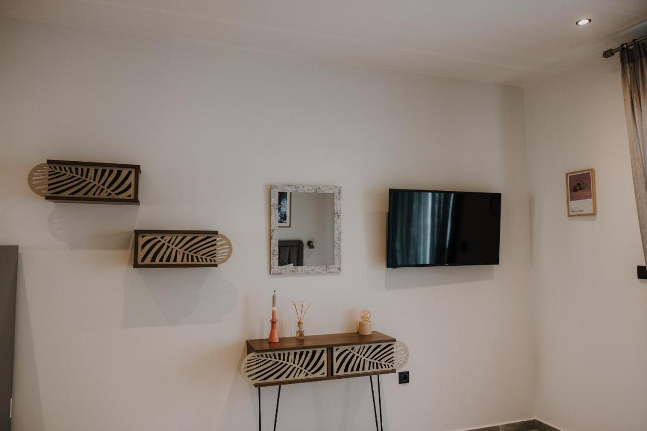 Pearl Apartel A1 Apartment Волос Екстериор снимка